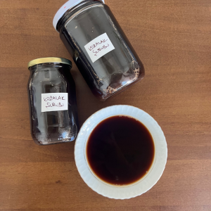 Kozalak Şurubu